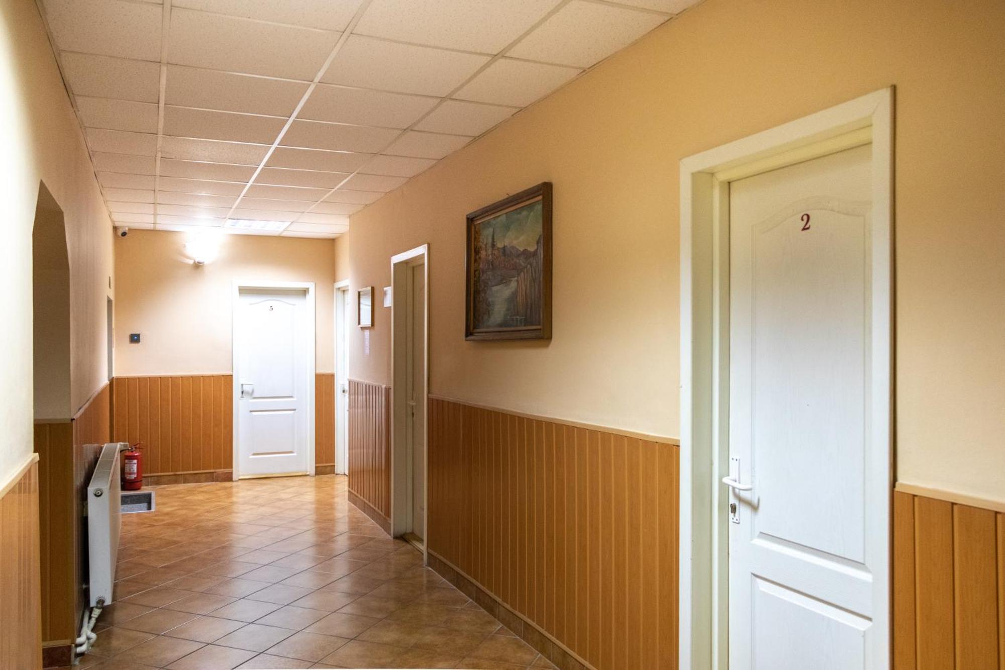 Hotel Tranzit Odorheiu Secuiesc Eksteriør billede